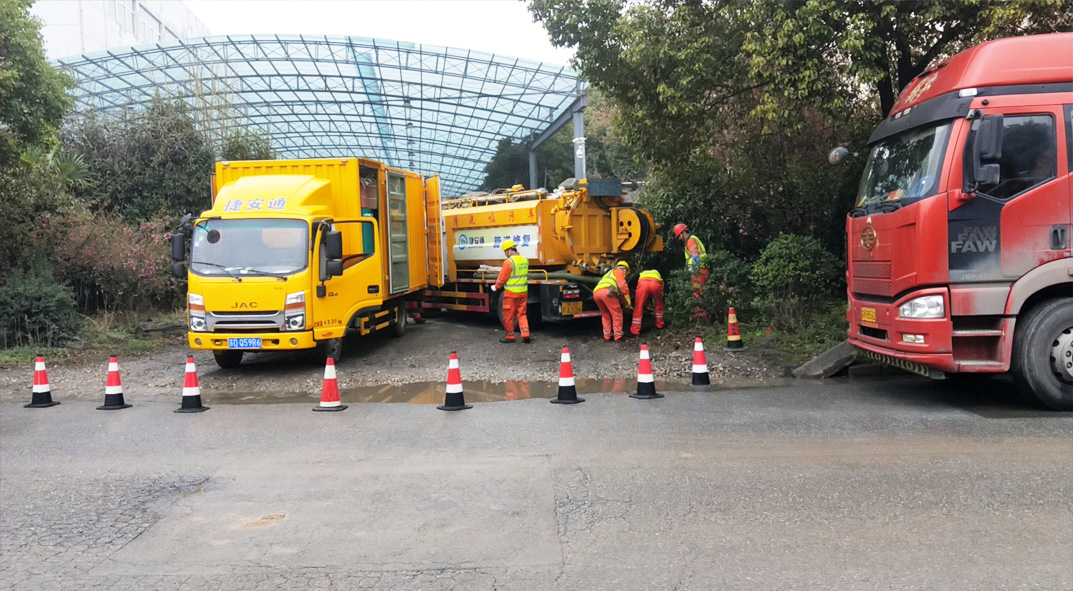 下冶镇成区雨污水管网“四位一体”检测疏通项目